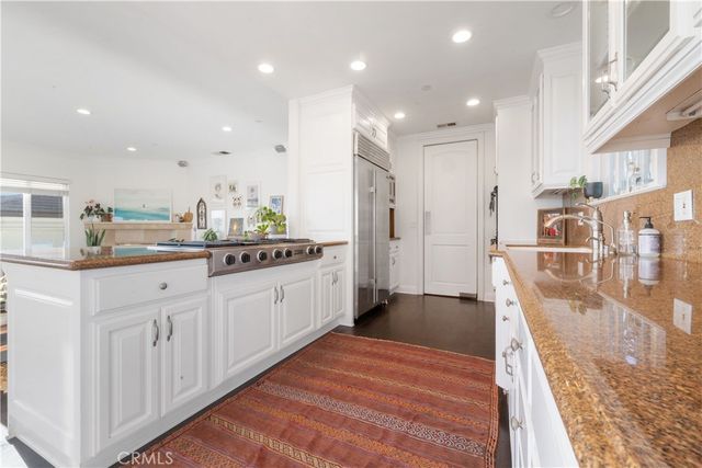 $3,750,000 | 700 Avenue C, Redondo Beach, CA 90277