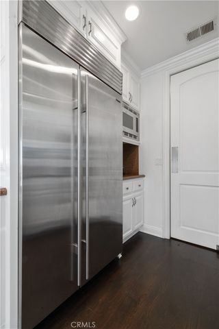 $3,750,000 | 700 Avenue C, Redondo Beach, CA 90277