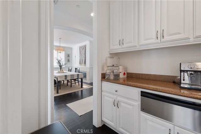 $3,750,000 | 700 Avenue C, Redondo Beach, CA 90277