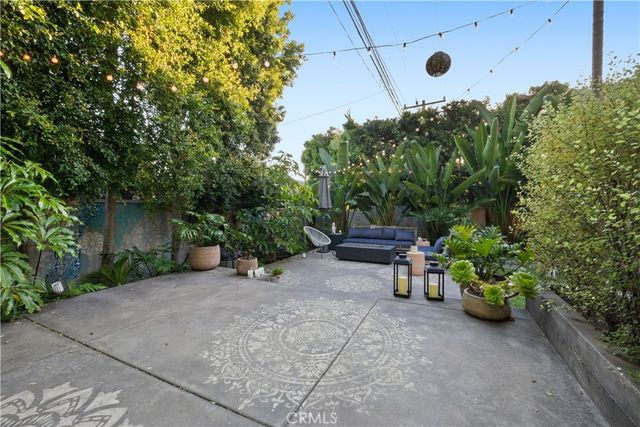 $3,750,000 | 700 Avenue C, Redondo Beach, CA 90277