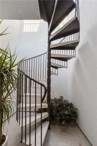 $3,750,000 | 700 Avenue C, Redondo Beach, CA 90277