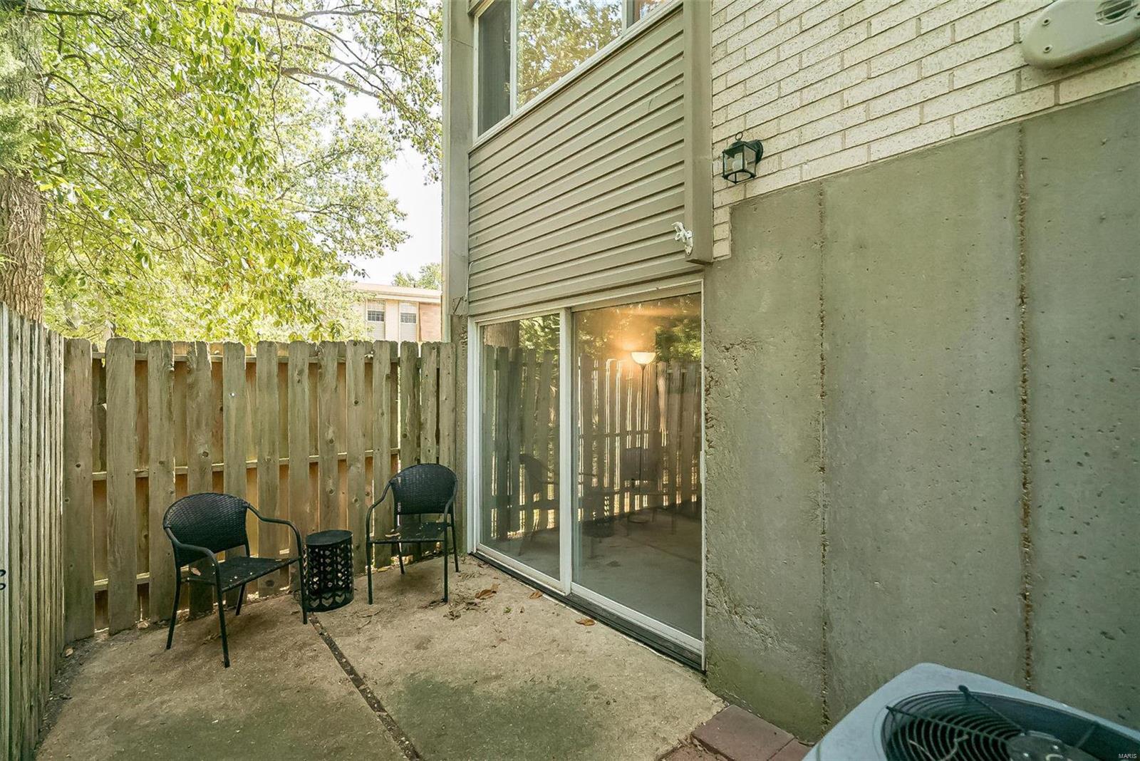 821 Portsdown Road Ballwin, MO 63011 - Photo 43 of 54