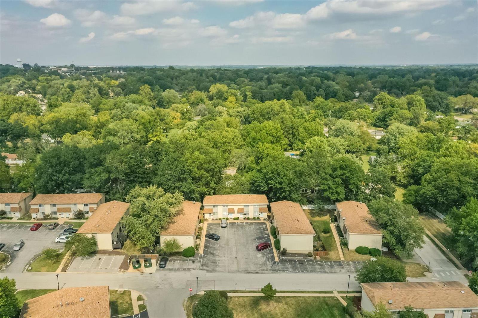 821 Portsdown Road Ballwin, MO 63011 - Photo 51 of 54