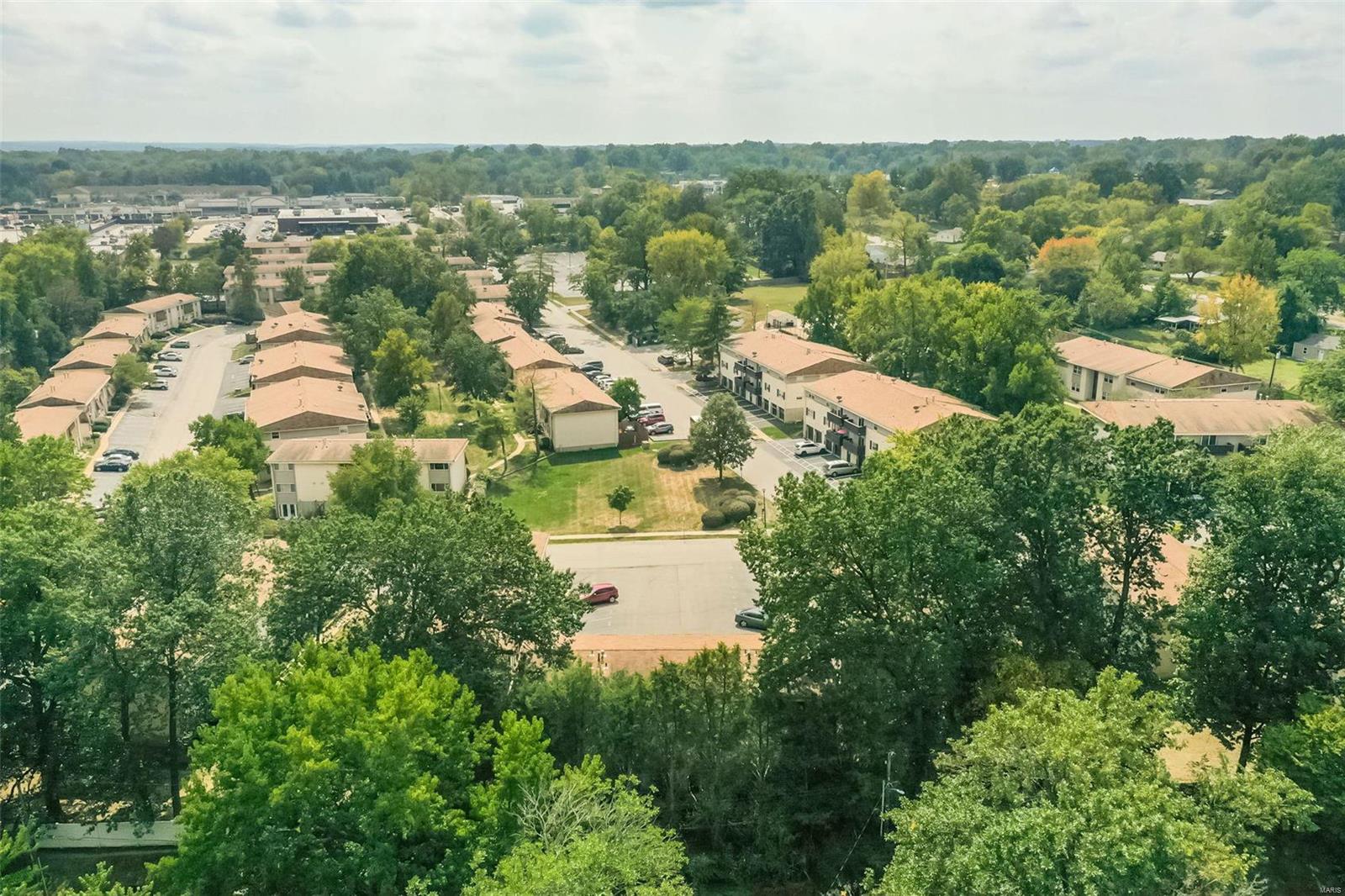 821 Portsdown Road Ballwin, MO 63011 - Photo 54 of 54