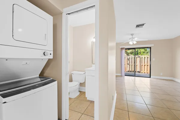 $2,200 | 3281 East Golf Boulevard, Unit 4, Pompano Beach, FL 33064