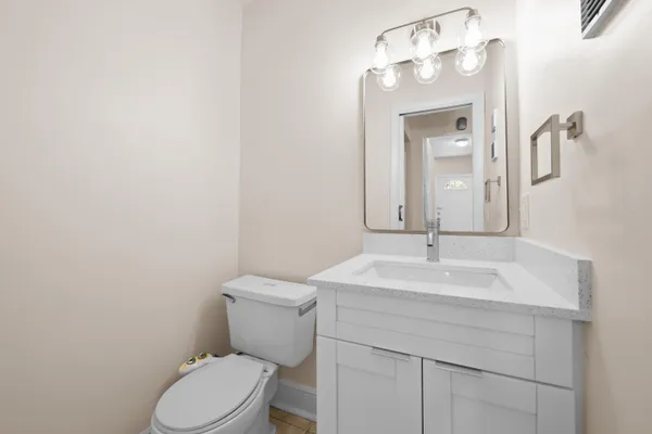 $2,200 | 3281 East Golf Boulevard, Unit 4, Pompano Beach, FL 33064