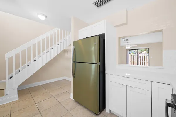 $2,200 | 3281 East Golf Boulevard, Unit 4, Pompano Beach, FL 33064
