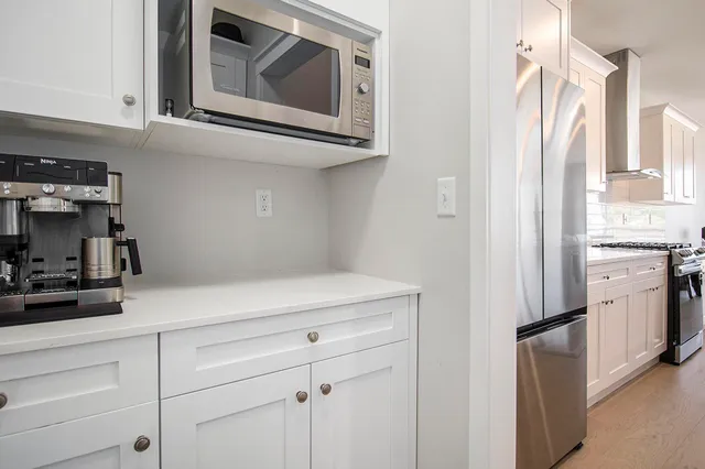 $870,000 | 302 South Bend Avenue, South Bend, IN 46637