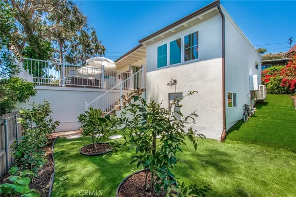 front view of house with a yard