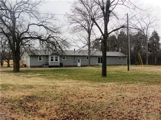 2401 Cairo Bend Road Lebanon, TN 37087 - Photo 17 of 18 a front view of a house with a yard
