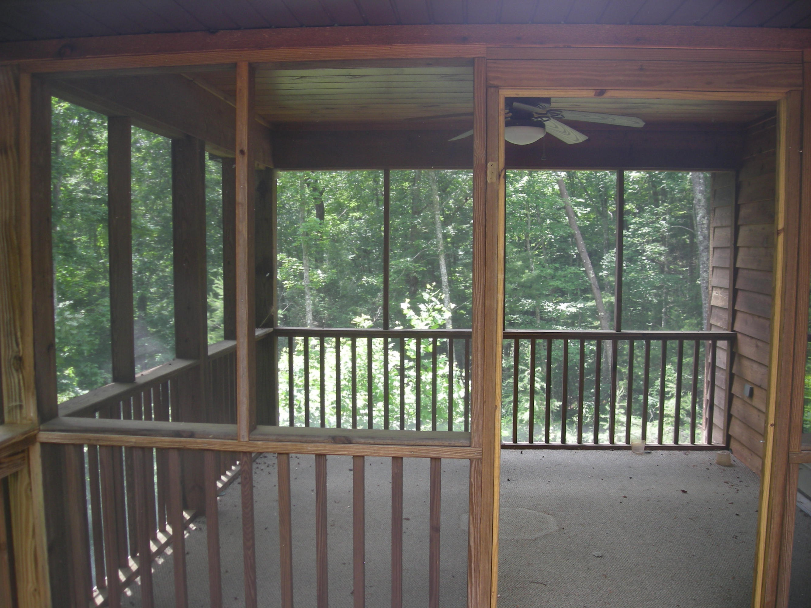 2153 Oakwood Road Walland, TN 37886 - Photo 22 of 23 Screened double deck