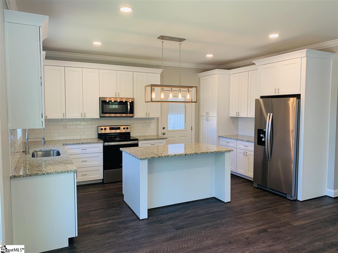 207 Pendleton Street Extension Pickens, SC 29671 - Photo 6 of 19 Gallery Image 6