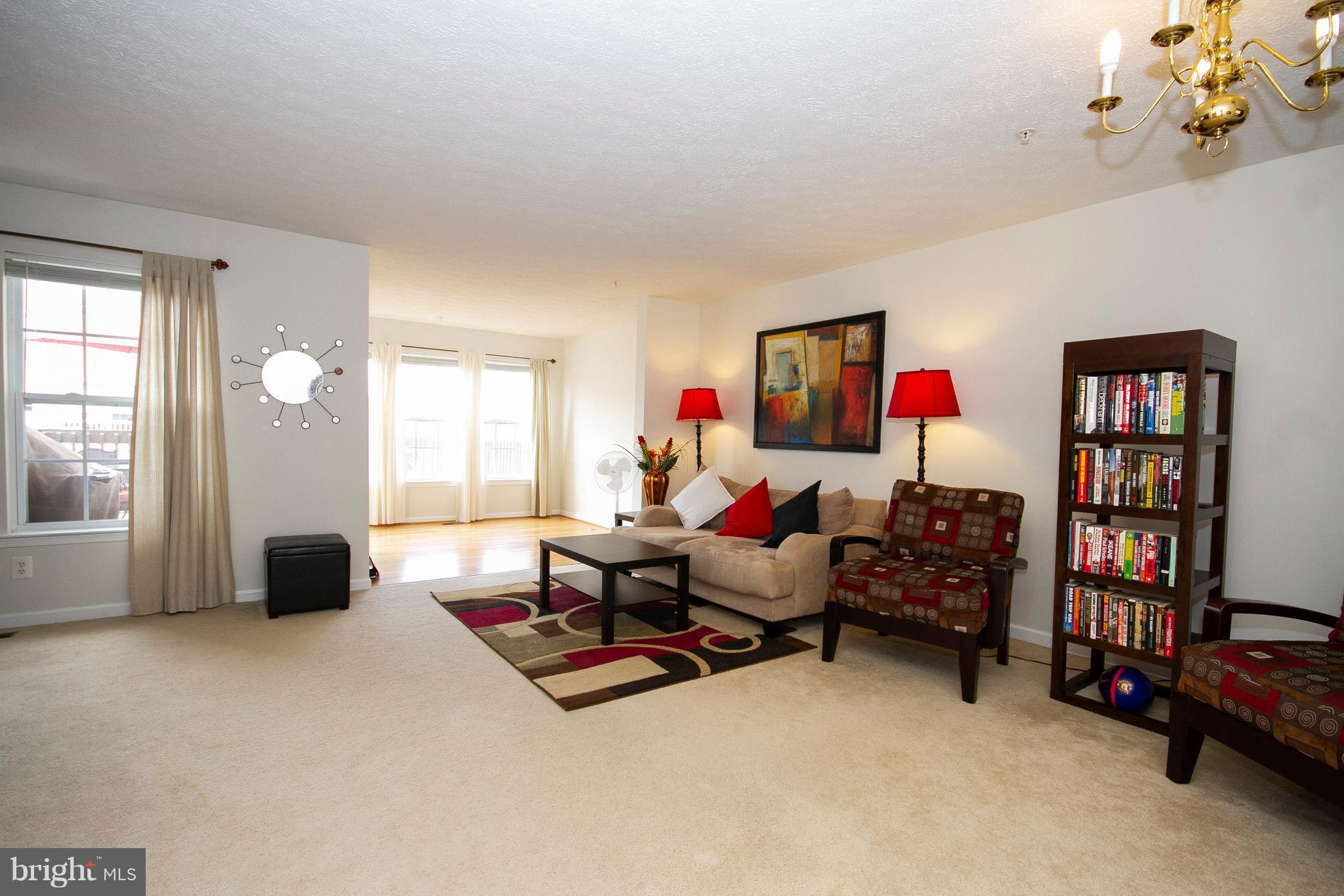 812 Tipton Road Middle River, MD 21220 - Photo 12 of 30 LIVING ROOM