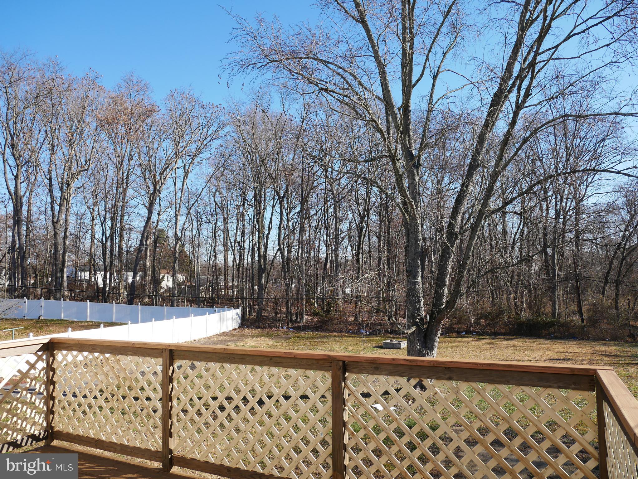 313 Highmeadow Road Reisterstown, MD 21136 - Photo 5 of 31 One of the largest lots , over 1/2 acre.