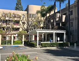 $2,100 | 5100 Overland Avenue, Culver City, CA 90230