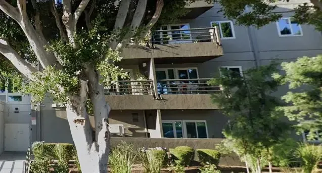 $2,100 | 5100 Overland Avenue, Culver City, CA 90230