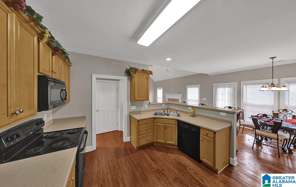4722 Thornhill Road Gardendale, AL 35071 - Photo 15 of 35