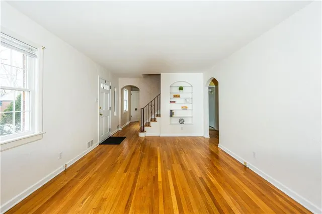 $347,500 | 753 Jefferson Drive, Pittsburgh, PA 15229