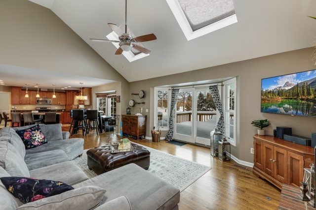 3N708 Baert Road St. Charles, IL 60175 - Photo 16 of 48 Gallery Image 16