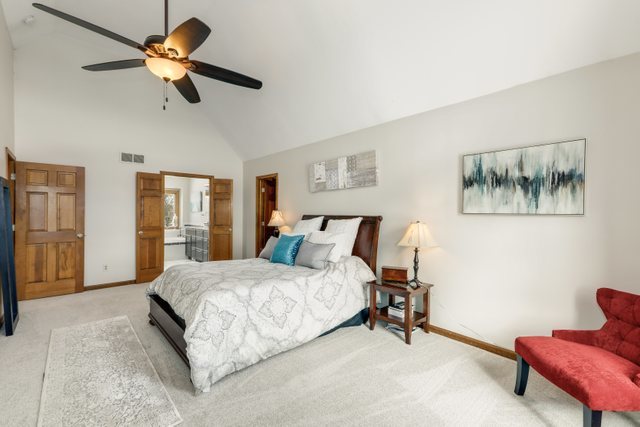 3N708 Baert Road St. Charles, IL 60175 - Photo 20 of 48 Gallery Image 20