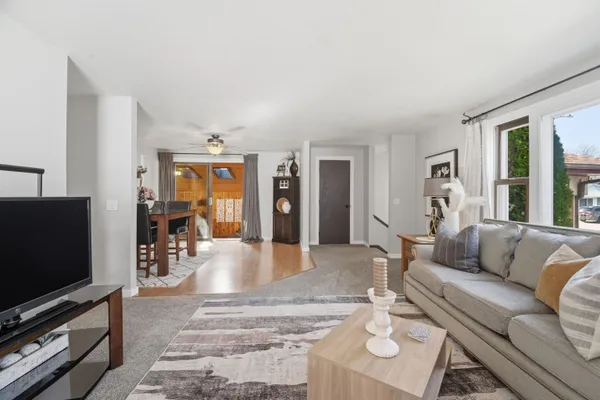 $325,000 | 1223 West Grant Street, Appleton, WI 54914