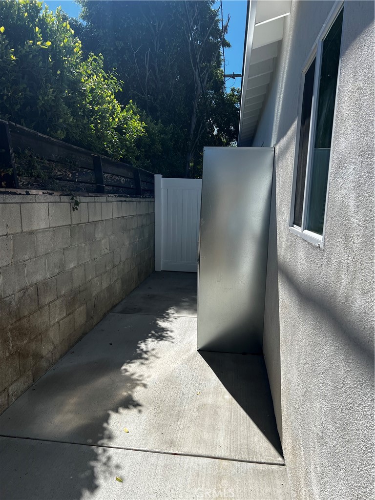 5952 1/2 Balcom Avenue Encino, CA 91316 - Photo 14 of 16