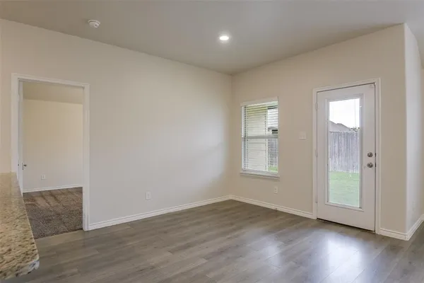 $2,500 | 127 Garden Grove Drive, Waxahachie, TX 75165