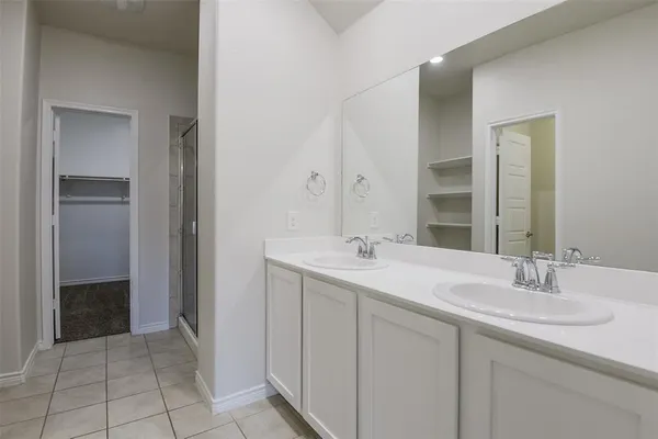 $2,500 | 127 Garden Grove Drive, Waxahachie, TX 75165