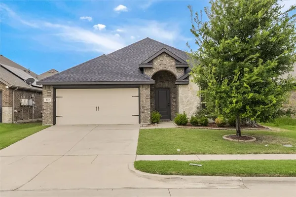$2,500 | 127 Garden Grove Drive, Waxahachie, TX 75165