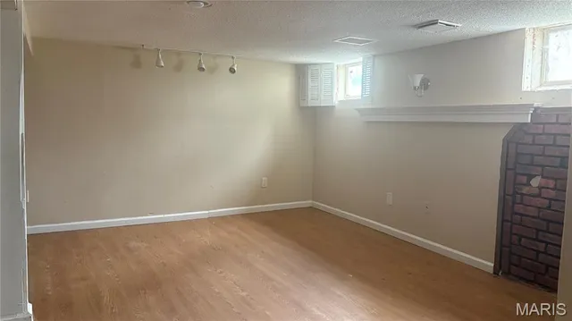 $67,500 | 2032 Stillwater Drive, St. Louis, MO 63114