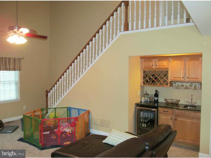 426 Stokes Road Shamong, NJ 08088 - Photo 11 of 25 Family Room