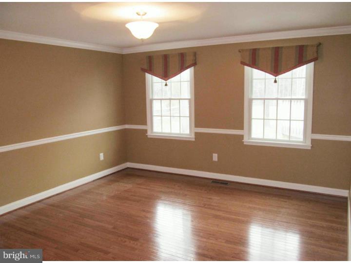 426 Stokes Road Shamong, NJ 08088 - Photo 6 of 25 Dining Room