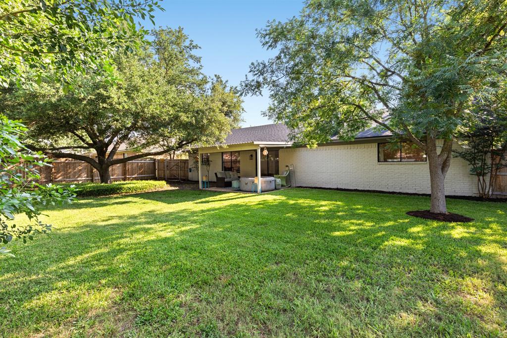 116 Marylee Drive Hewitt, TX 76643 - Photo 21 of 21 a front view of a house with a garden and tree