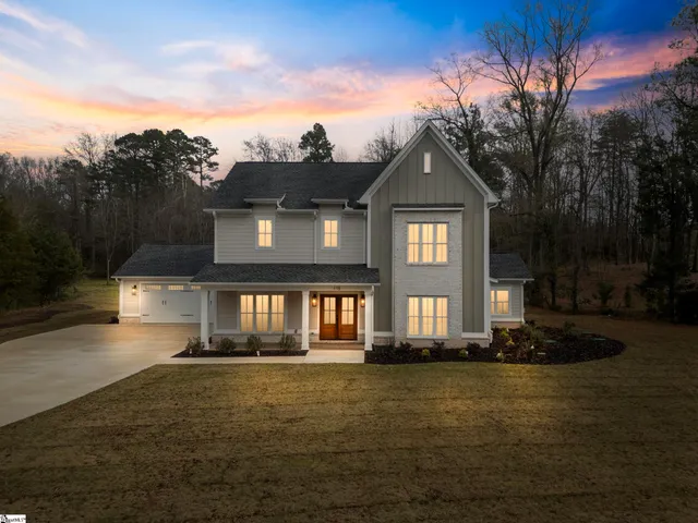 $875,000 | 115 Edgecombe Road, Spartanburg, SC 29307