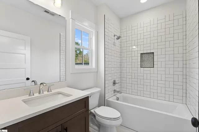 $875,000 | 115 Edgecombe Road, Spartanburg, SC 29307