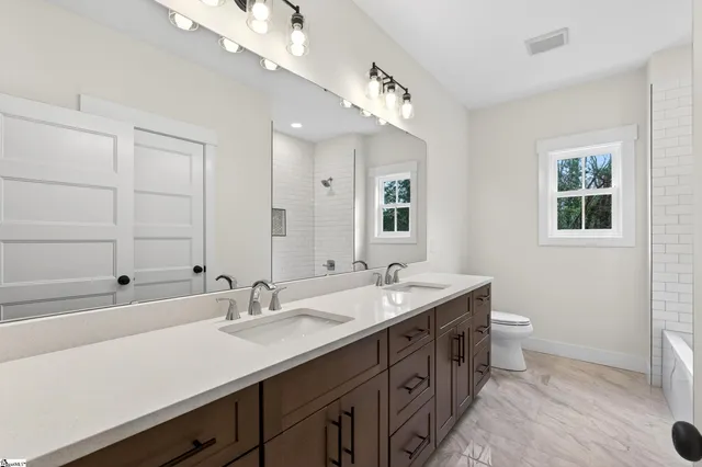 $875,000 | 115 Edgecombe Road, Spartanburg, SC 29307