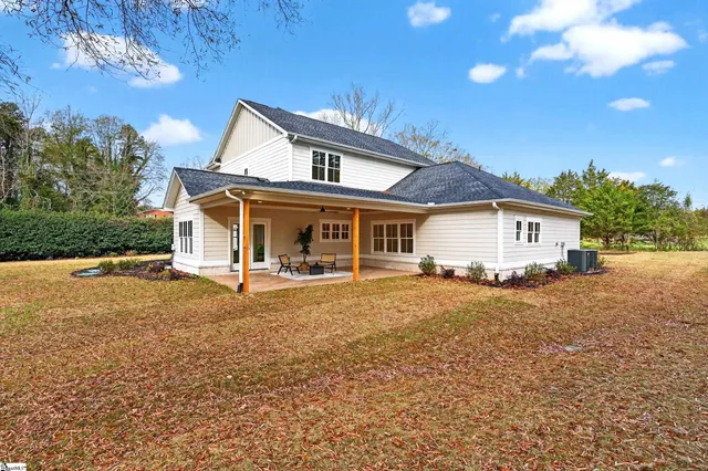 $875,000 | 115 Edgecombe Road, Spartanburg, SC 29307