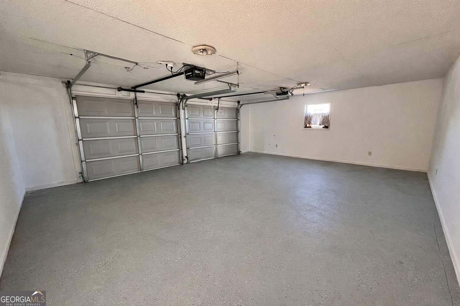 103 Henderson Springs Road Elko, GA 31025 - Photo 26 of 33 a view of a garage