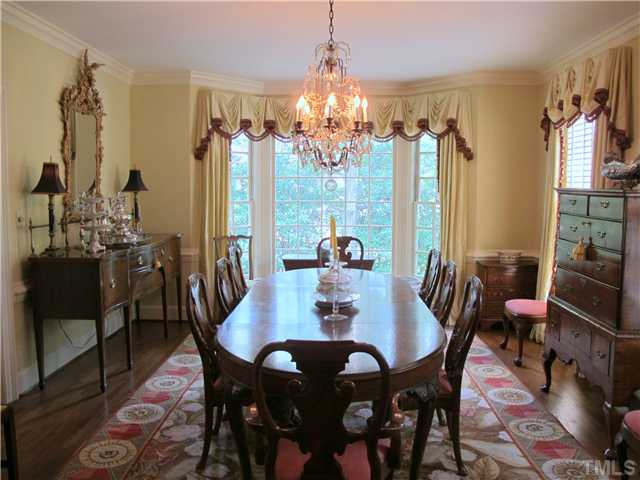 632 Marlowe Road Raleigh, NC 27609 - Photo 3 of 25
