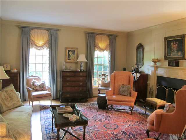 632 Marlowe Road Raleigh, NC 27609 - Photo 9 of 25