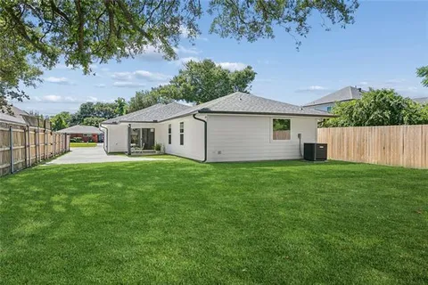 $635,000 | 1029 Aurora Avenue, Metairie, LA 70005