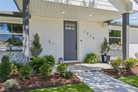 $635,000 | 1029 Aurora Avenue, Metairie, LA 70005