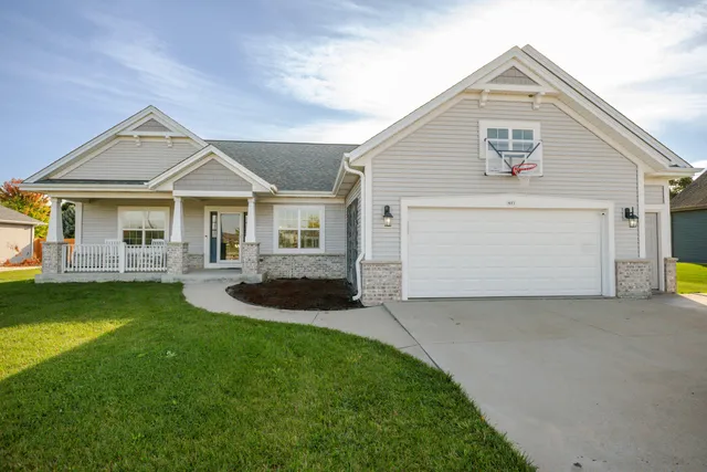 $465,000 | 401 90th Street, Mount Pleasant, WI 53406