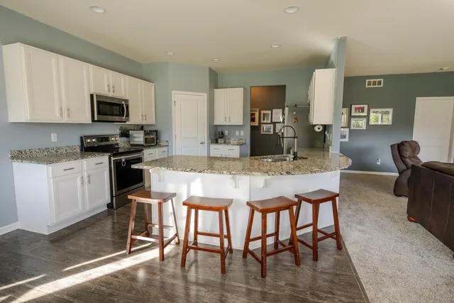 $465,000 | 401 90th Street, Mount Pleasant, WI 53406