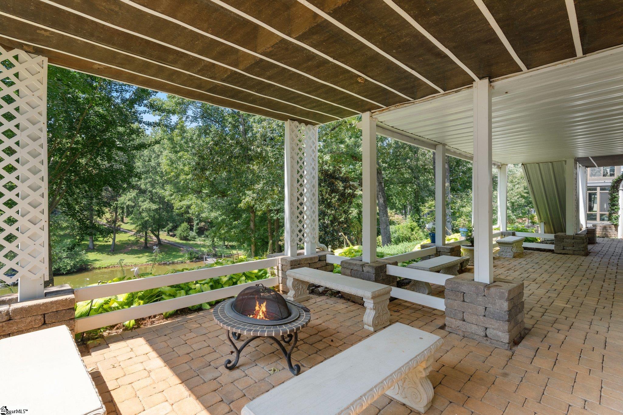 158 Lake Bowen Drive Inman, SC 29349 - Photo 33 of 38