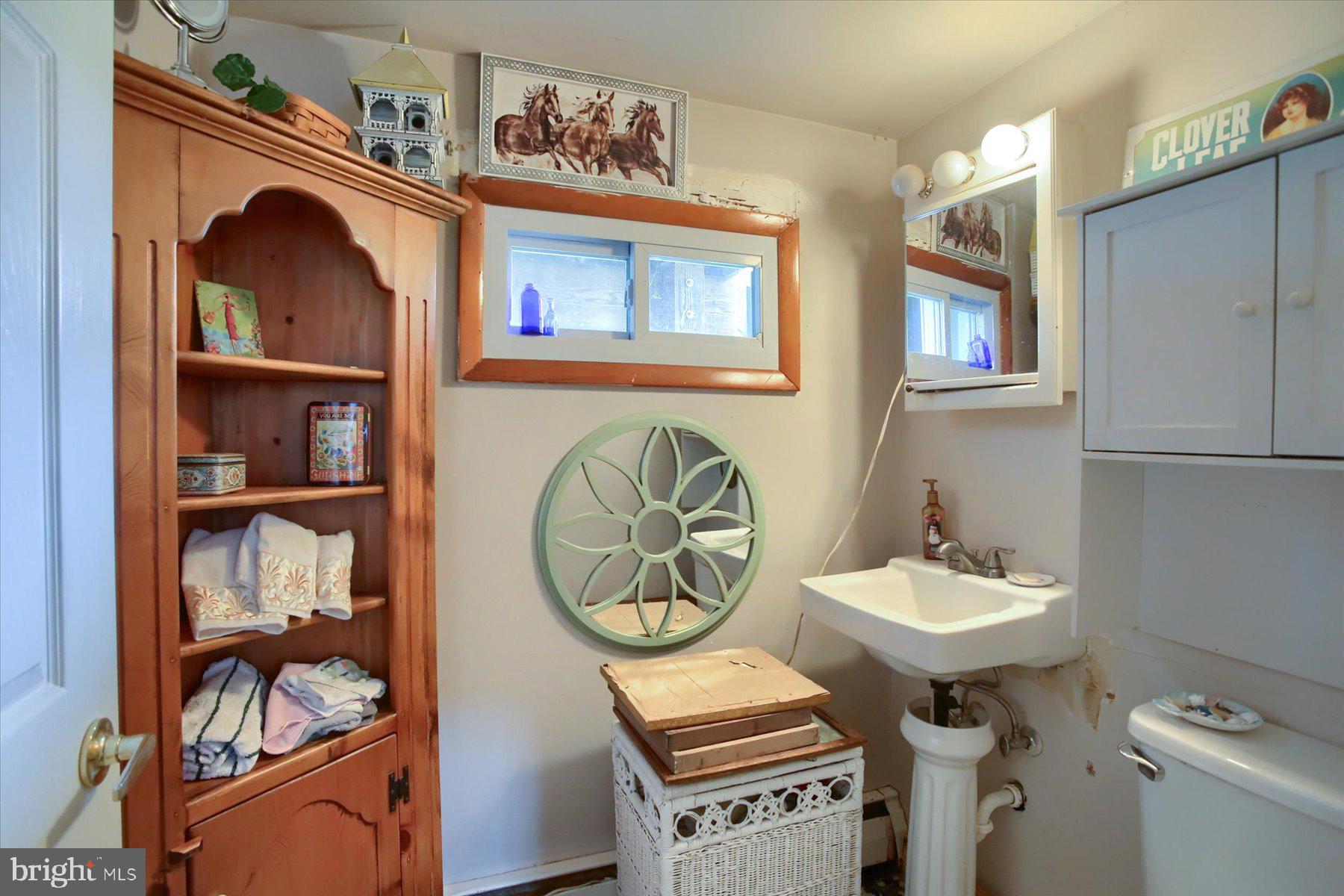 14 Burd Road Middletown, PA 17057 - Photo 23 of 31 lower level half bath