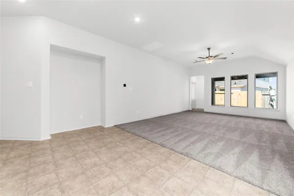 $2,500 | 8807 Oak Ivy Lane, Richmond, TX 77407