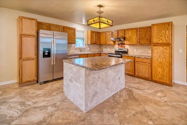 $349,500 | 243 East Flag Creek Ranch Road, Llano, TX 78643