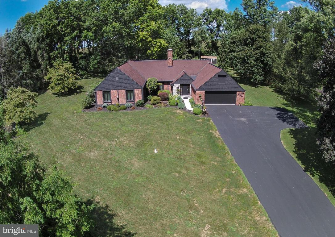 27 Walden Road Lebanon, PA 17042 - Photo 1 of 26 Gallery Image 1