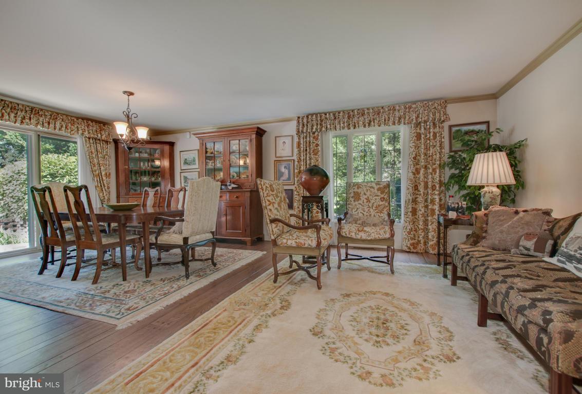 27 Walden Road Lebanon, PA 17042 - Photo 2 of 26 Gallery Image 2